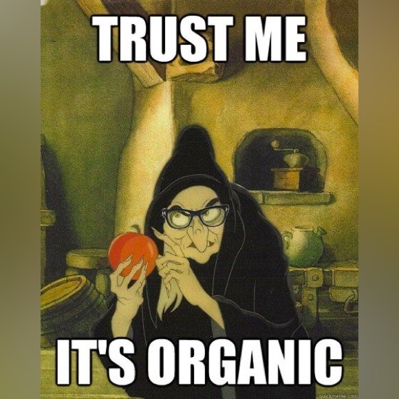 $4VILLAN PIN BROOCH. ENAMEL METAL. NEW. $4 IF BUNDLED - Picture 13 of 15